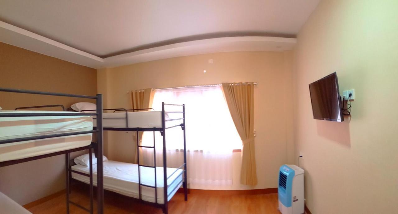 Bluefire Homestay Syariah Banyuwangi  Extérieur photo
